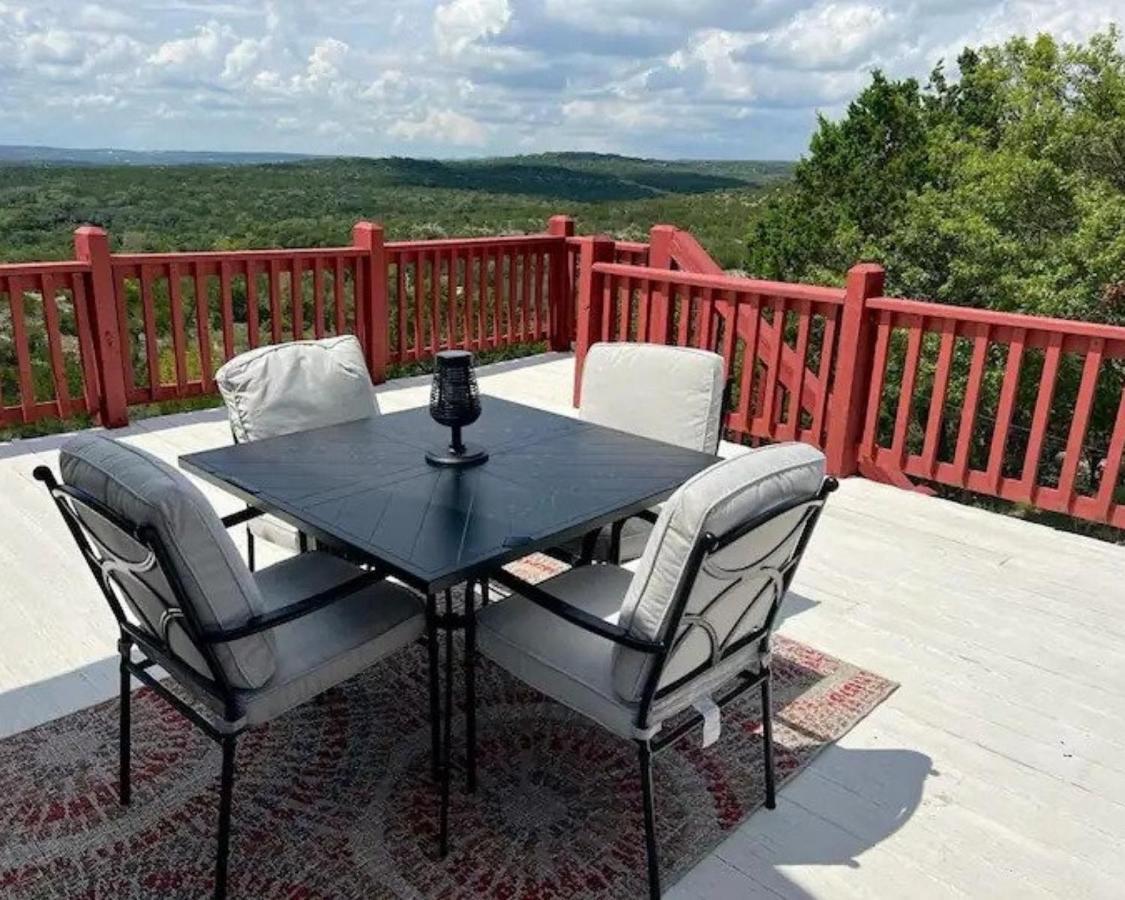 Entire 2Br 2Ba Hilltop View Home Sleeps 7 Pets 4 Acres Jacuzzi Central Ac Kingbeds Free Wifi-Parking Kitchen Washerdryer Starry Terrace Two Sunset Dining Patios Grill Stovetop Oven Fridge Onsitewoodedhiking Wildlife Coveredpatio4Pets & Birds Singing! Marble Falls Exteriér fotografie