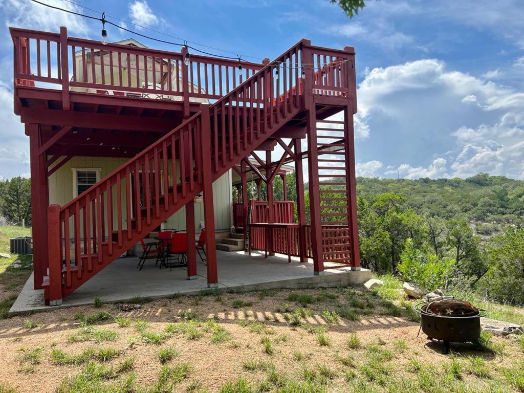 Entire 2Br 2Ba Hilltop View Home Sleeps 7 Pets 4 Acres Jacuzzi Central Ac Kingbeds Free Wifi-Parking Kitchen Washerdryer Starry Terrace Two Sunset Dining Patios Grill Stovetop Oven Fridge Onsitewoodedhiking Wildlife Coveredpatio4Pets & Birds Singing! Marble Falls Exteriér fotografie