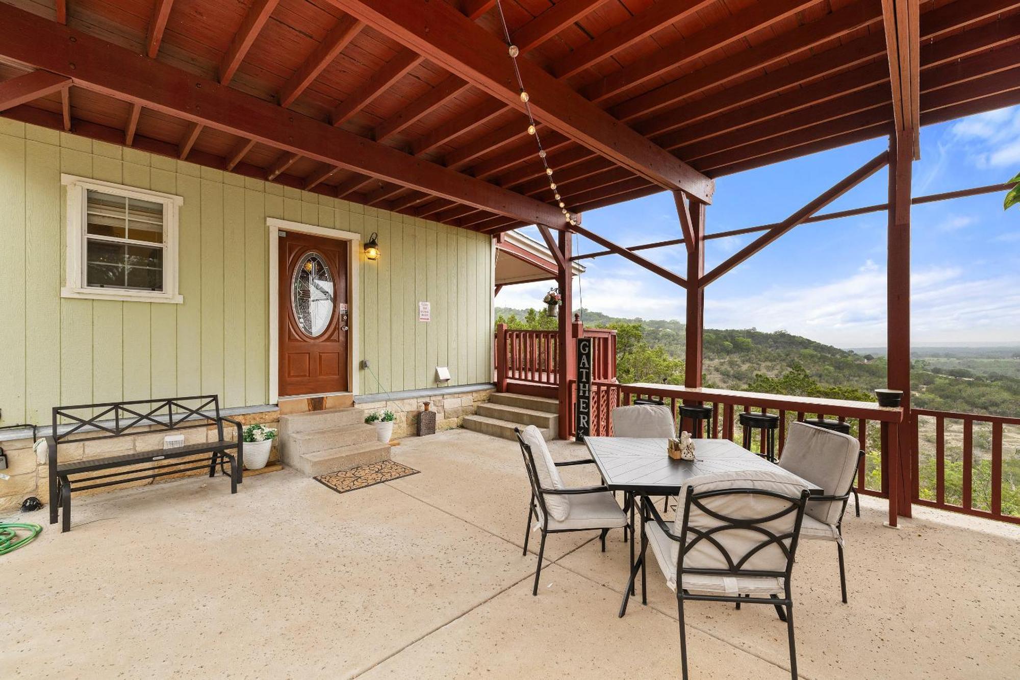 Entire 2Br 2Ba Hilltop View Home Sleeps 7 Pets 4 Acres Jacuzzi Central Ac Kingbeds Free Wifi-Parking Kitchen Washerdryer Starry Terrace Two Sunset Dining Patios Grill Stovetop Oven Fridge Onsitewoodedhiking Wildlife Coveredpatio4Pets & Birds Singing! Marble Falls Exteriér fotografie