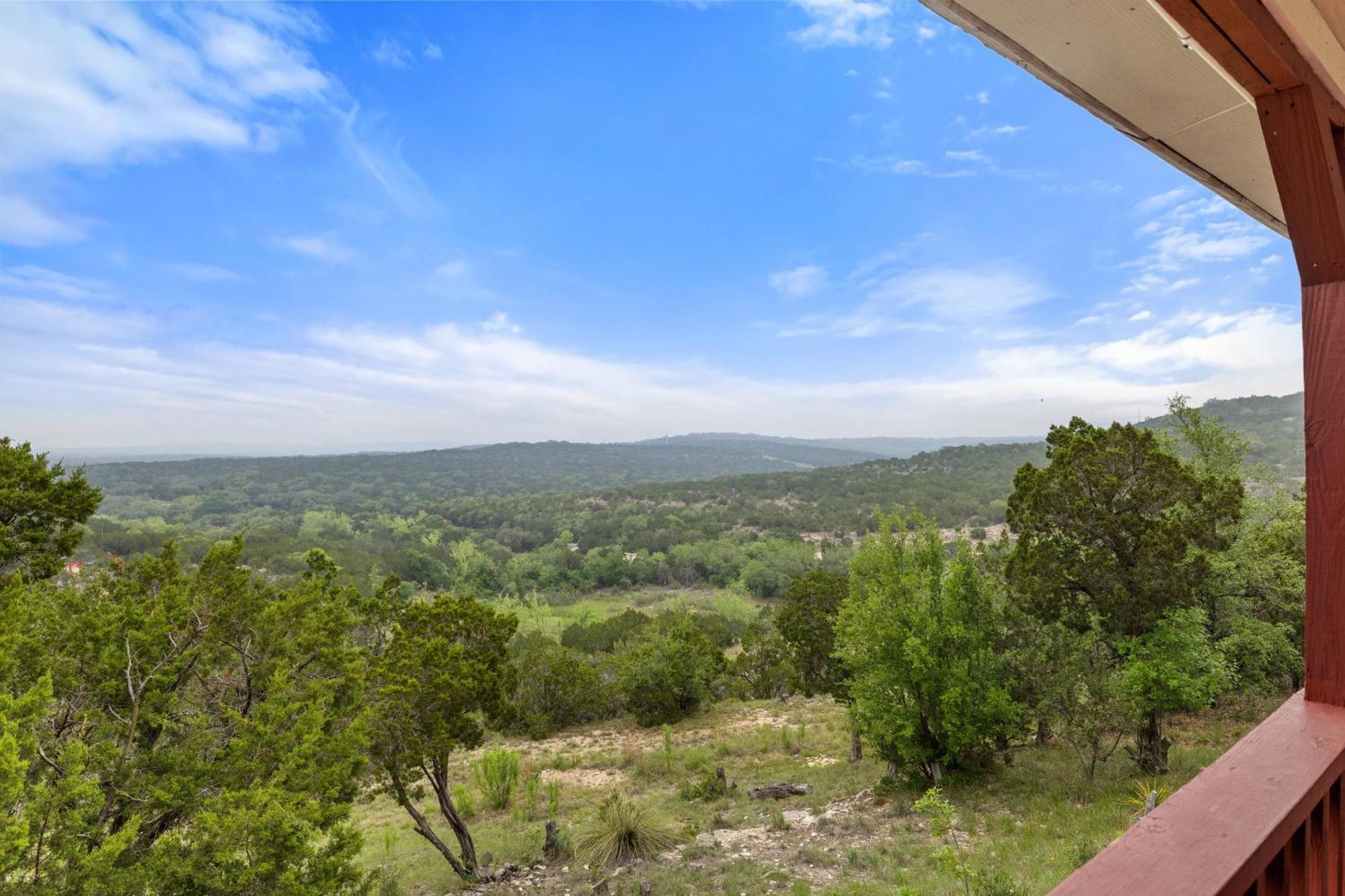 Entire 2Br 2Ba Hilltop View Home Sleeps 7 Pets 4 Acres Jacuzzi Central Ac Kingbeds Free Wifi-Parking Kitchen Washerdryer Starry Terrace Two Sunset Dining Patios Grill Stovetop Oven Fridge Onsitewoodedhiking Wildlife Coveredpatio4Pets & Birds Singing! Marble Falls Exteriér fotografie